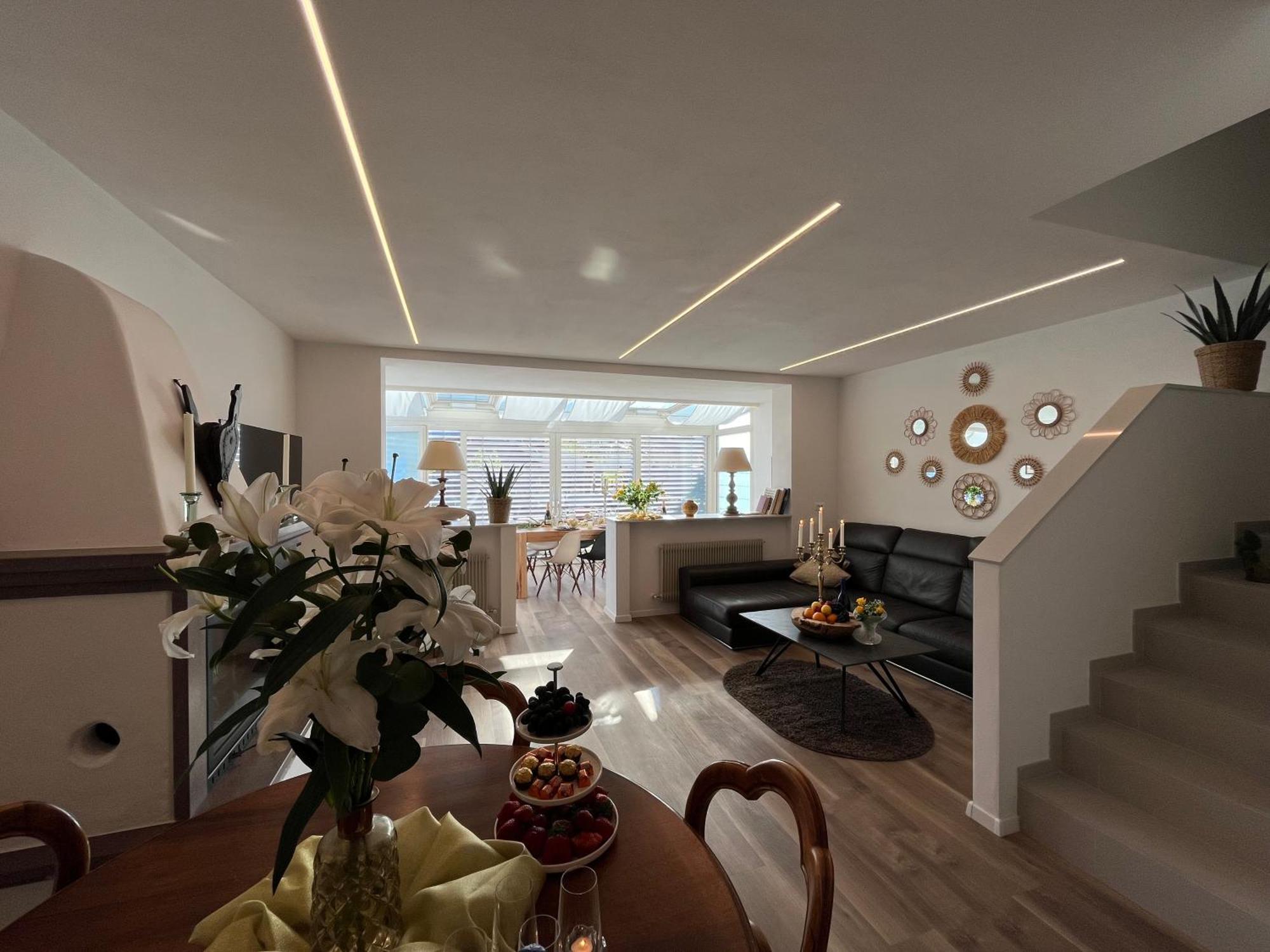 Guesthouse Le Palme Postal / Burgstall Екстериор снимка