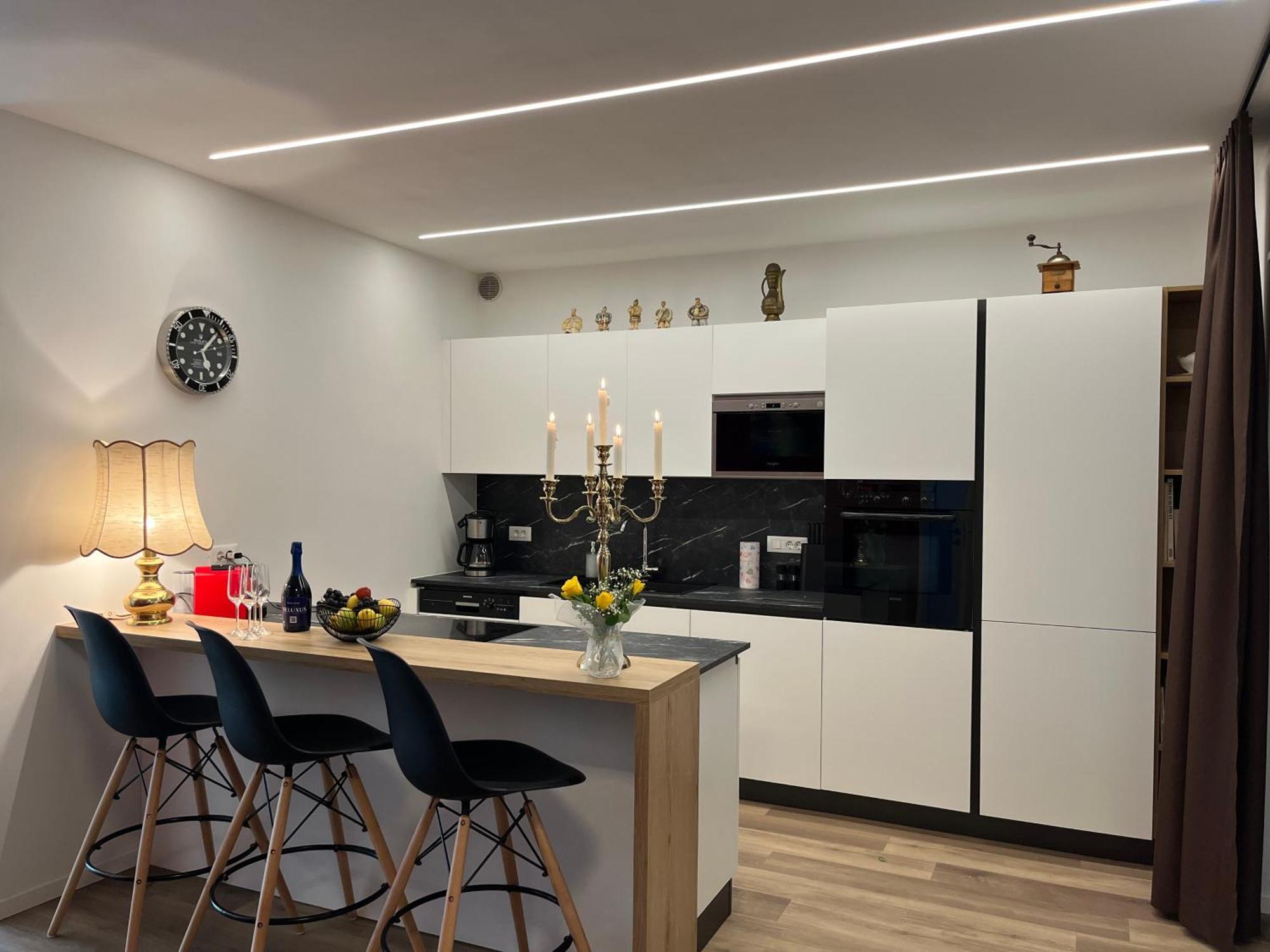 Guesthouse Le Palme Postal / Burgstall Екстериор снимка